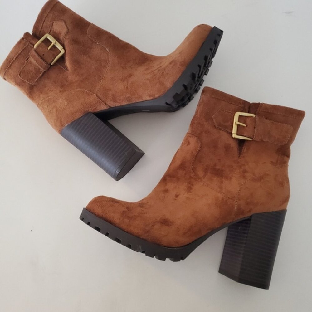 A.N.A. Chunky Brown boot